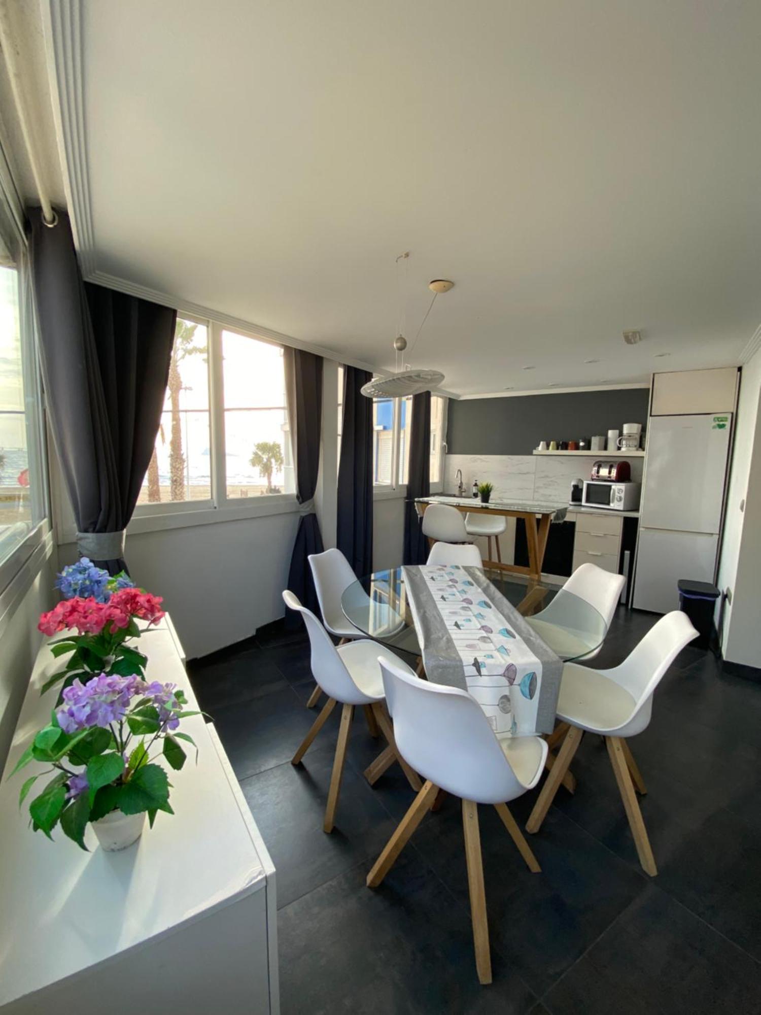 Apartamento Torre Yago Primera Linea Playa Benidorm Con Wi-Fi & Ac 객실 사진
